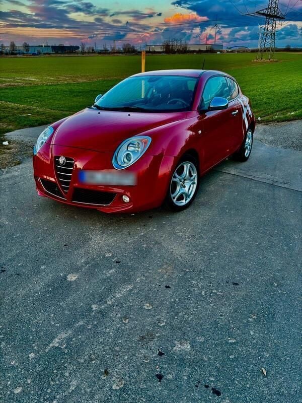 Rot Gebraucht 2009 Alfa Romeo MiTo Kleinwagen | 3.400 € (Etwas zu teuer) - Bild 1/4