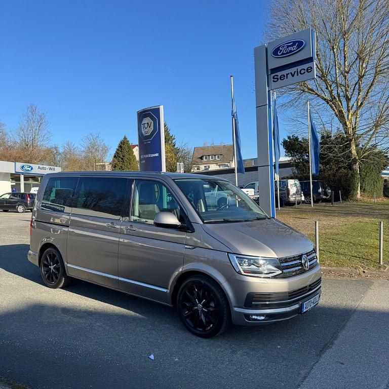 Gebraucht VW Transporter Highline 199 PS (146 kW) 2019 Beige Van