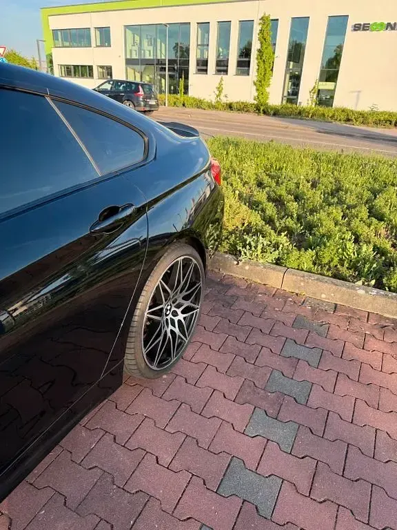 Gebraucht BMW 428 Gran Coupé M Sport 245 PS (180 kW) 2015 Schwarz Coupé