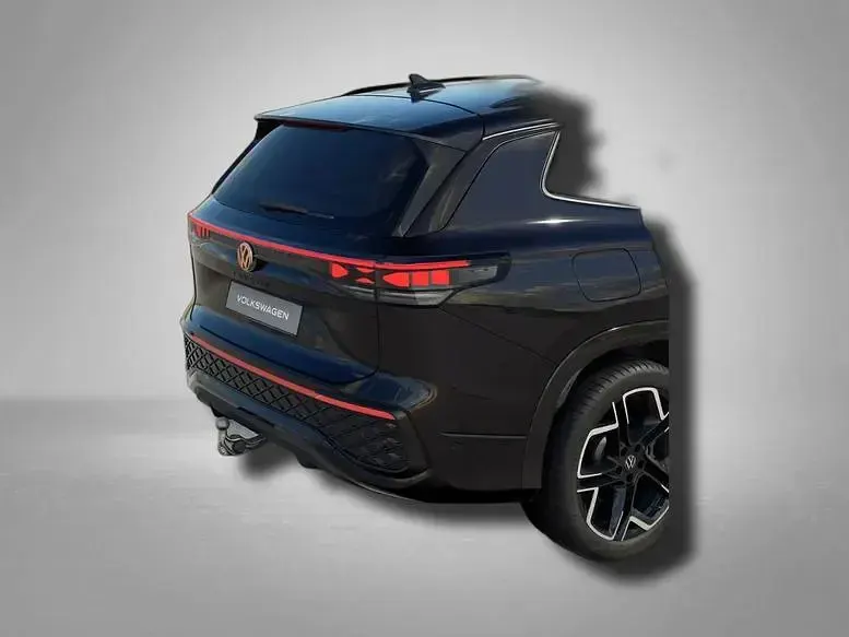 Gebraucht VW Tayron R-line 265 PS (194 kW) 2025 Grenadillschwarz metallic SUV