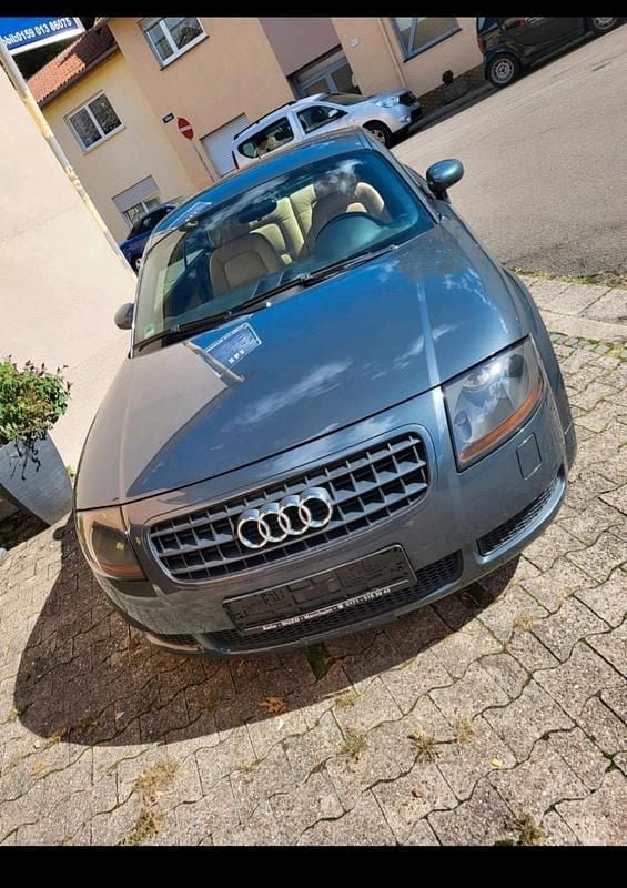 Grau Gebraucht 2005 Audi TT Coupé | 4.200 € (Fairer Preis) - Bild 1/4