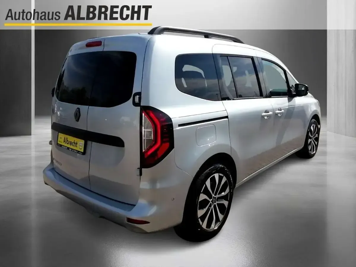 Gebraucht Renault Kangoo Techno 116 PS (85 kW) 2024 Grau Van / Kleinbus