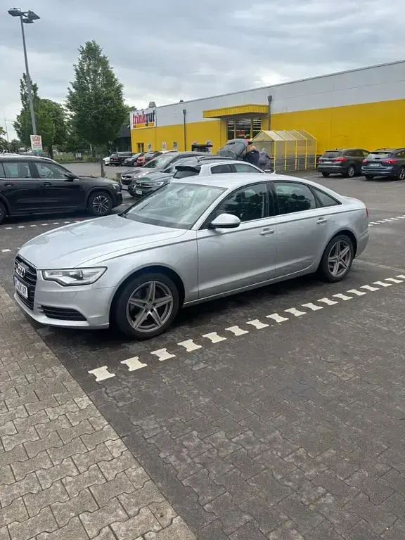 Gebraucht Audi A6 Ambiente 206 PS (151 kW) 2011 Silber Limousine