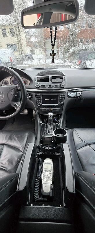 Gebraucht Mercedes E240 AMG 177 PS (130 kW) 2003 Silber Limousine