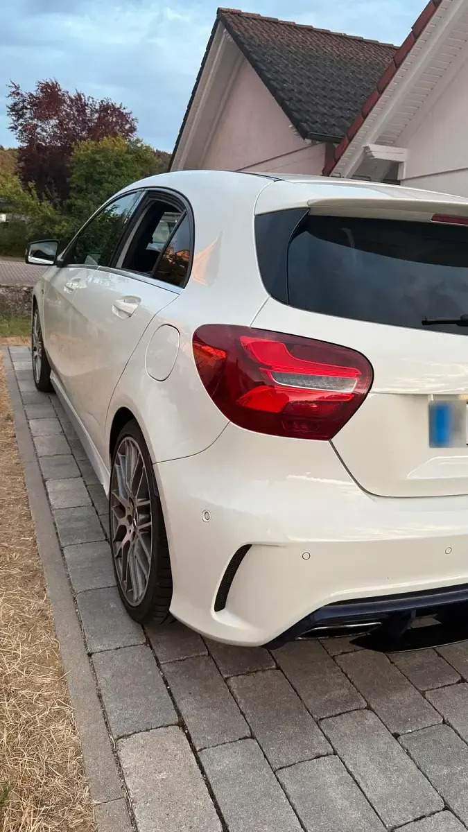 Gebraucht Mercedes A45 AMG AMG 381 PS (280 kW) 2016 Weiß Kleinwagen
