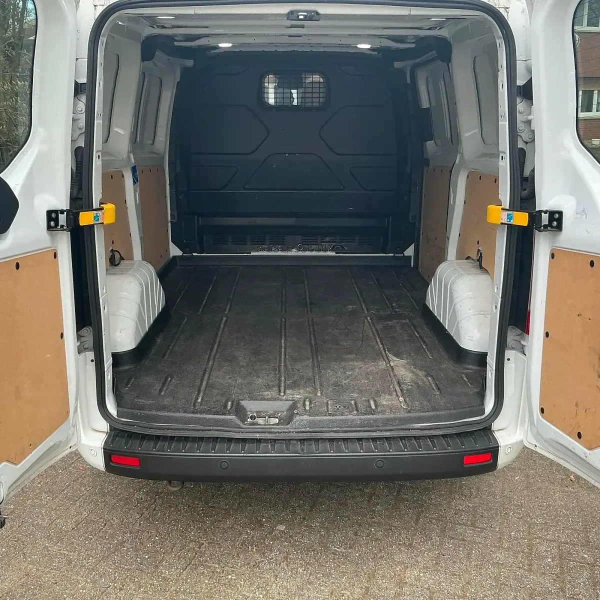Gebraucht Ford Transit Custom 130 PS (95 kW) 2020 Weiß Van / Kleinbus