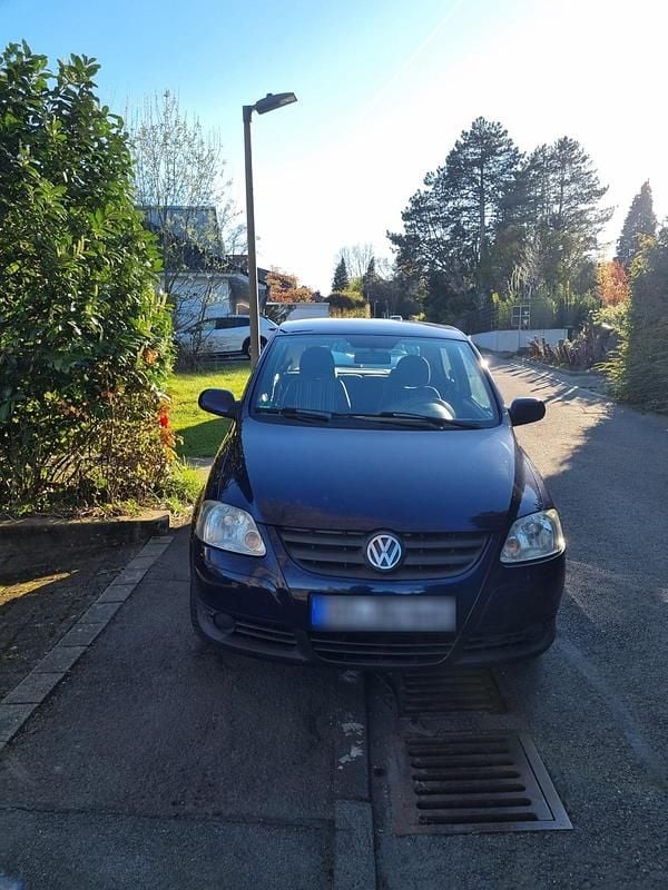 Second-hand VW Fox 54 CP (39 kW) 2007 Albastru Hatchback