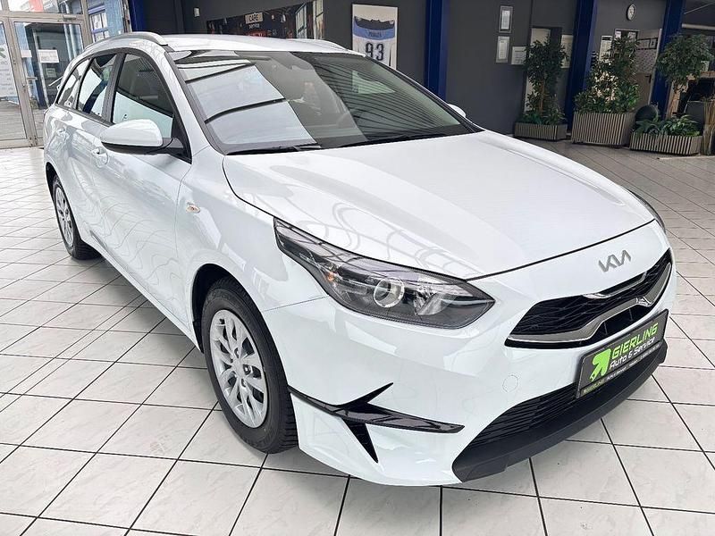 Gebraucht Kia Ceed Sportswagon Vision 99 PS (72 kW) 2024 Weiß Kombi