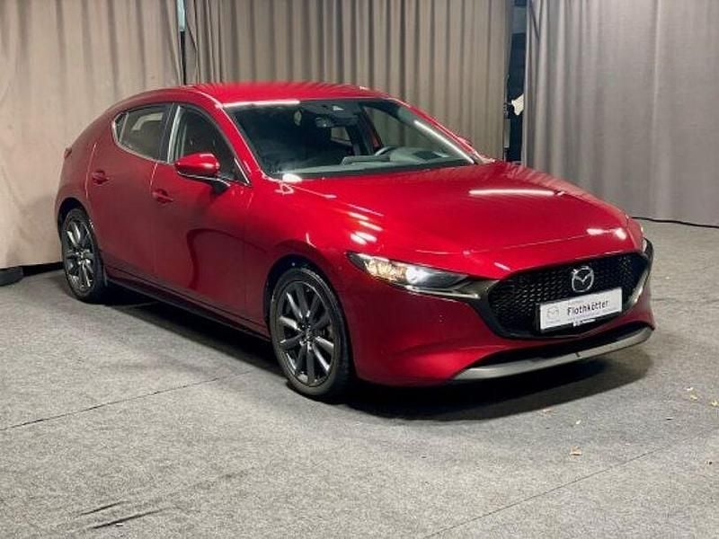 Gebraucht Mazda 3 Center-Line 140 PS (102 kW) 2025 Rot Limousine