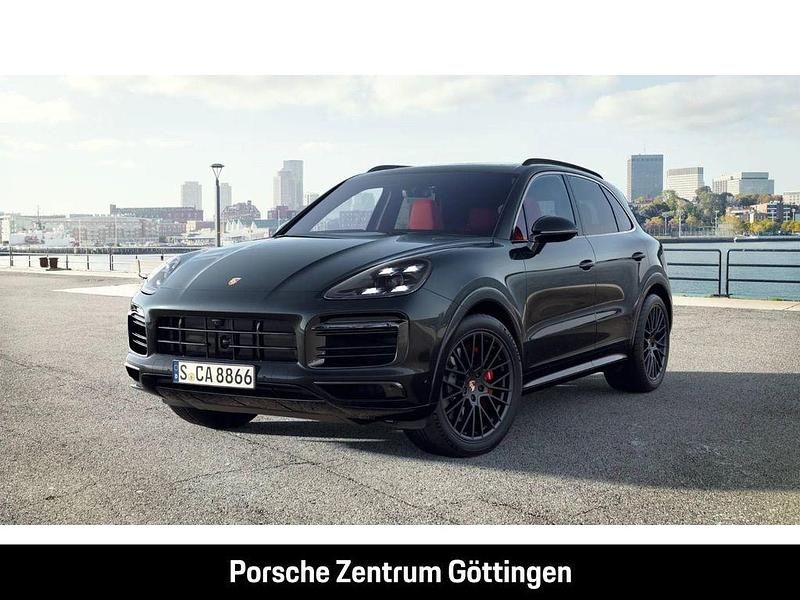 Schwarz Gebraucht 2022 Porsche Cayenne GTS SUV | 95.800 € (Superpreis) - Bild 1/4