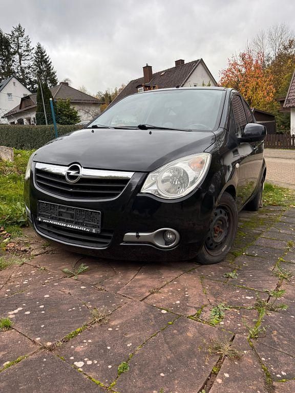 Schwarz Gebraucht 2008 Opel Agila Limousine | 1.400 € (Fairer Preis) - Bild 1/4