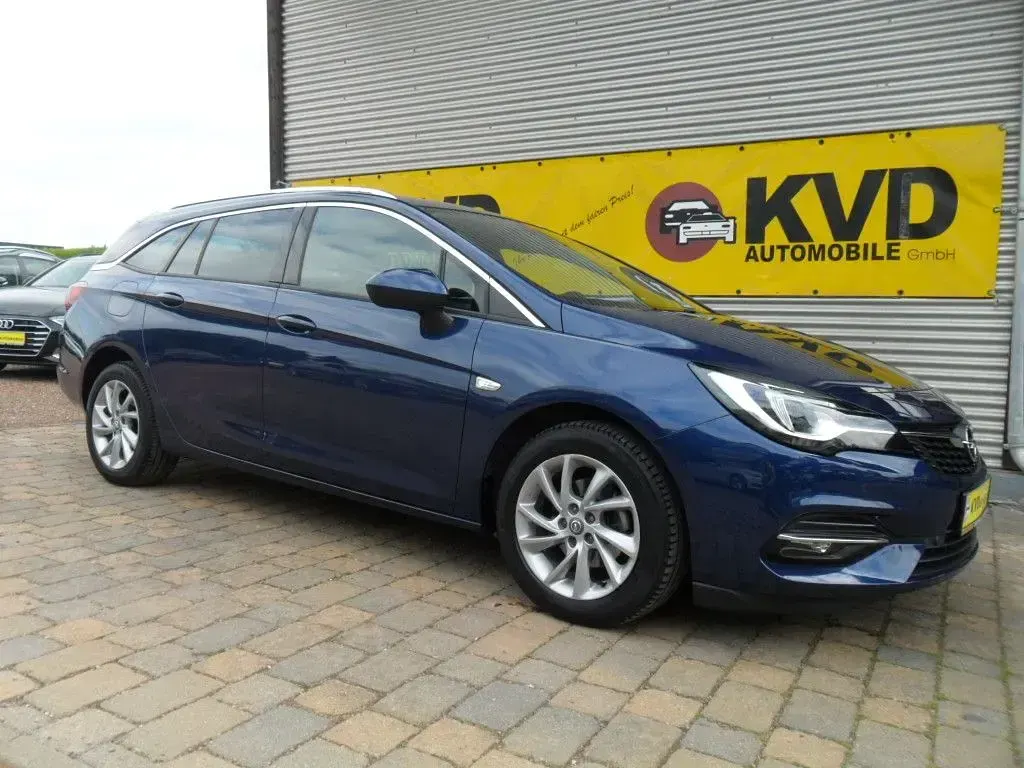 Gebraucht Opel Astra Elegance 145 PS (106 kW) 2020 Blau Kombi