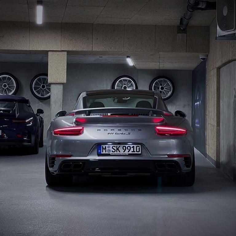 Silber Gebraucht 2018 Porsche 991 | 135.000 € (Guter Preis) - Bild 1/4