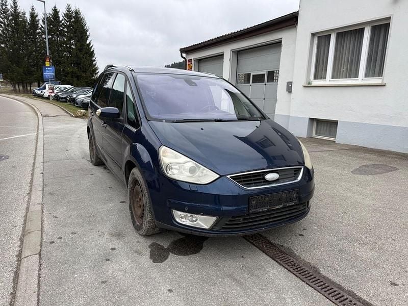 Gebraucht Ford Galaxy 140 PS (102 kW) 2008 Blau Van / Kleinbus