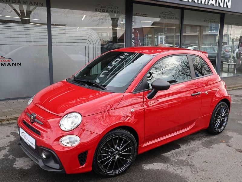 Gebraucht Abarth 595 165 PS (121 kW) 2023 Rot Limousine