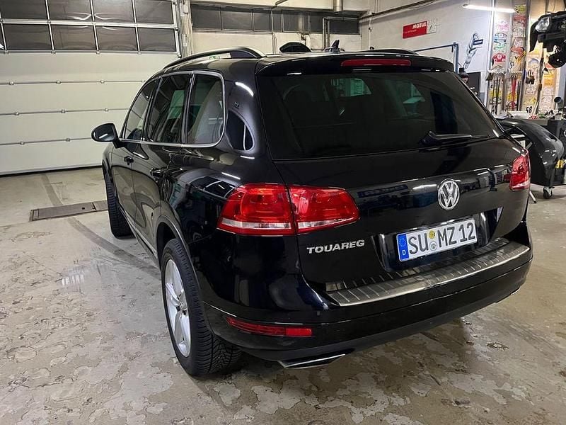 Gebraucht VW Touareg Terrain Tech 245 PS (180 kW) 2014 Schwarz SUV