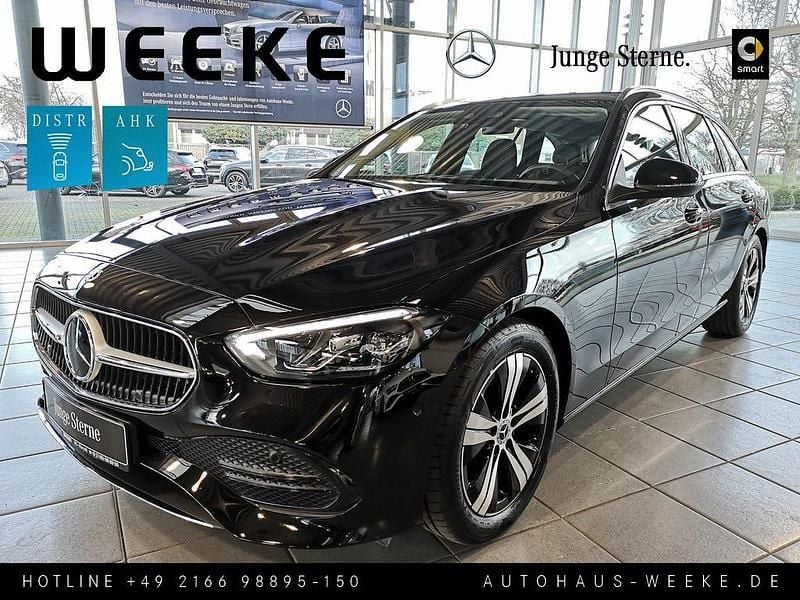 Schwarz Gebraucht 2024 Mercedes C220 Avantgarde Limousine | 40.480 € (Fairer Preis) - Bild 1/4