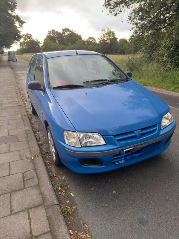 Blau Gebraucht 2000 Mitsubishi Space Star Van / Kleinbus | 1.750 € (Fairer Preis) - Bild 1/4