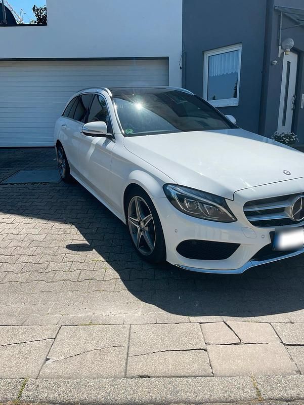 Gebraucht Mercedes C300 AMG 203 PS (149 kW) 2015 Weiß Kombi