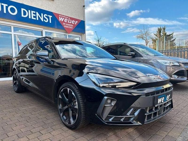 Gebraucht Cupra Leon 150 PS (110 kW) 2024 Mitternachtsschwarz Kombi