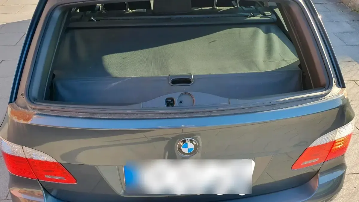 Second-hand BMW 525 Shadowline 197 CP (144 kW) 2008 Gri Break