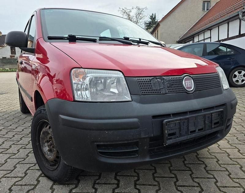 Gebraucht Fiat Panda Active 69 PS (50 kW) 2011 Rot Kleinwagen
