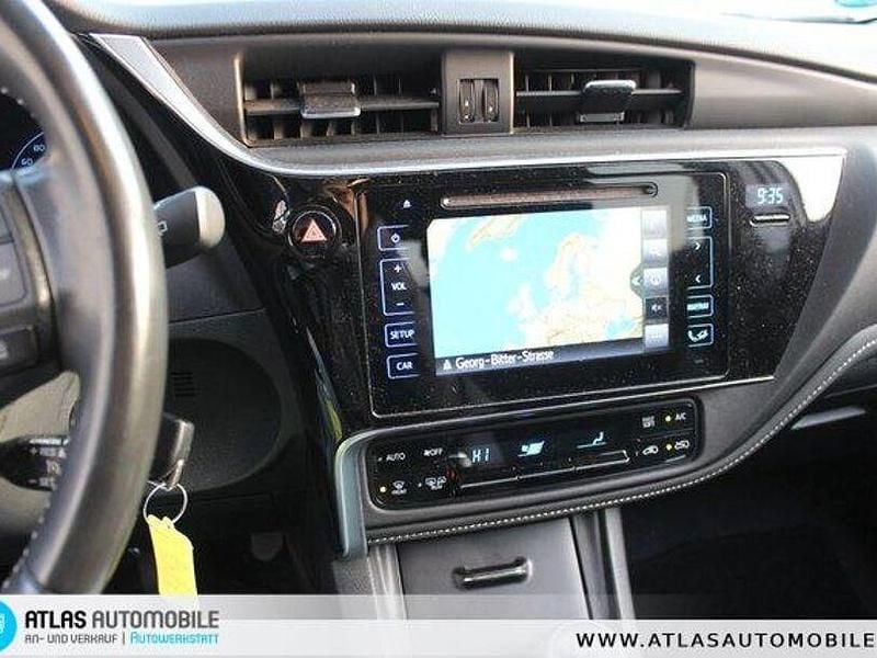 Gebraucht Toyota Auris Edition-S 116 PS (85 kW) 2017 Gray Limousine