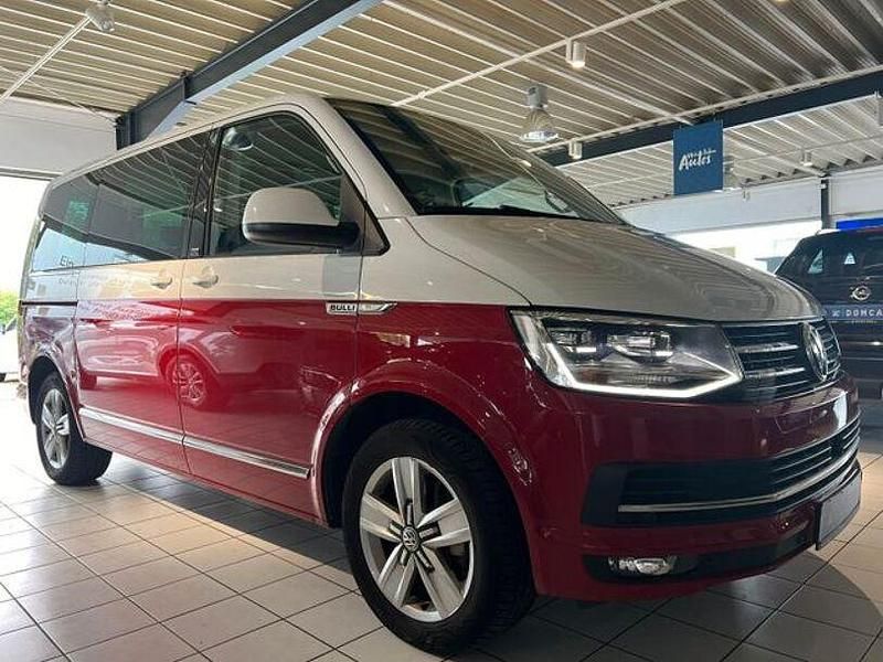 Gebraucht VW T6 Generation Six 204 PS (150 kW) 2016 Rot Van