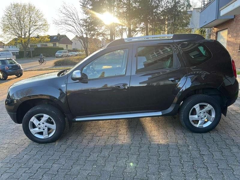 Gebraucht Dacia Duster Prestige 105 PS (77 kW) 2011 Schwarz SUV