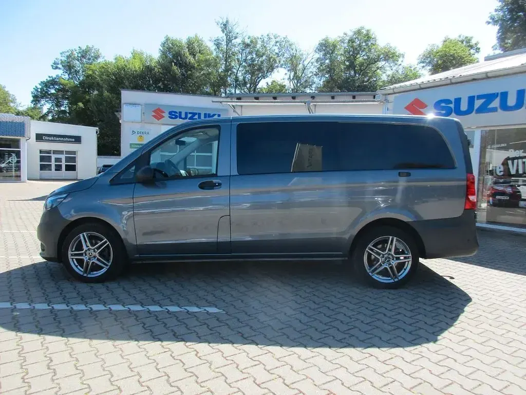 Gebraucht Mercedes Vito 136 PS (100 kW) 2019 Grau Van