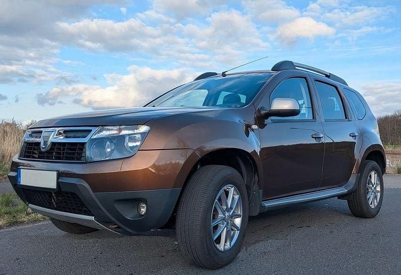 Gebraucht Dacia Duster Prestige 105 PS (77 kW) 2011 Braun SUV