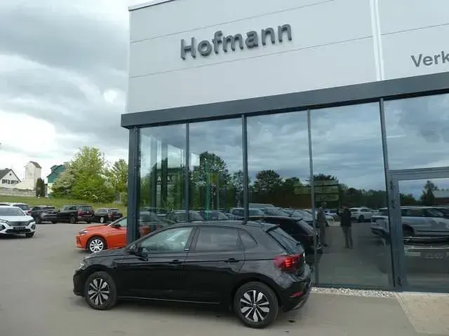 Gebraucht VW Polo Move 95 PS (69 kW) 2023 Schwarz Kleinwagen