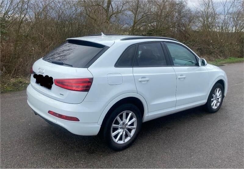 Weiß Gebraucht 2014 Audi Q3 SUV | 10.399 € (Guter Preis) - Bild 1/4