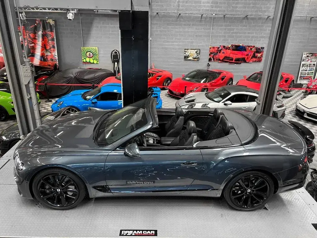 Gebraucht Bentley Continental GT Convertible Mulliner 551 PS (405 kW) 2022 Grau Cabrio