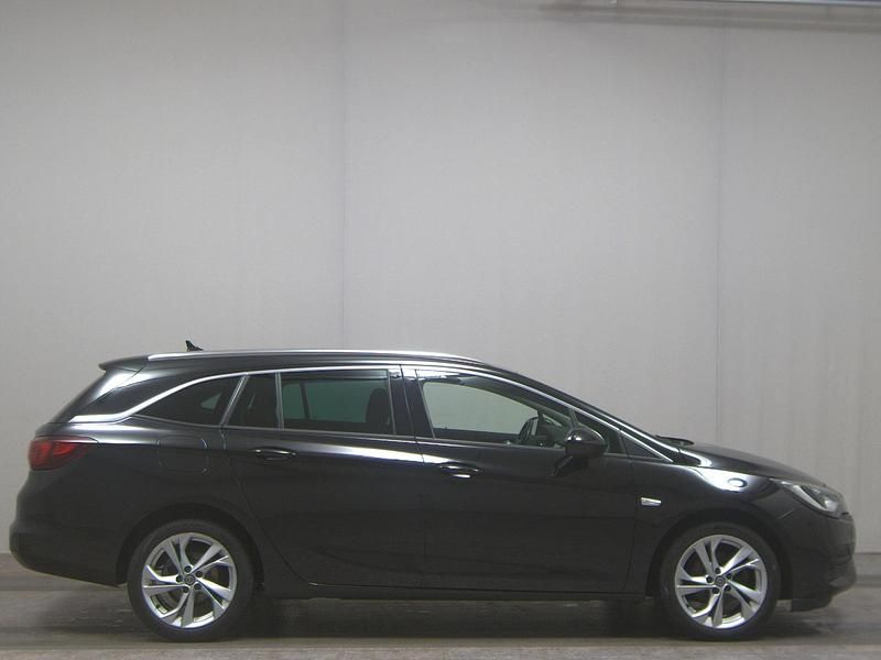 Gebraucht Opel Astra Elegance 122 PS (89 kW) 2021 Schwarz Kombi