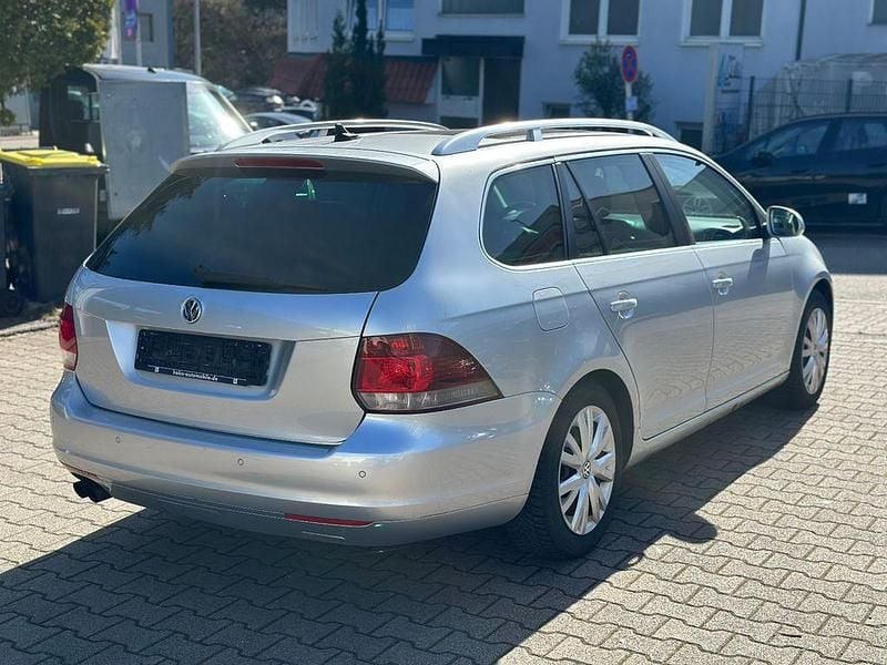 Gebraucht VW Golf VI Highline 140 PS (102 kW) 2012 Silber Kleinwagen