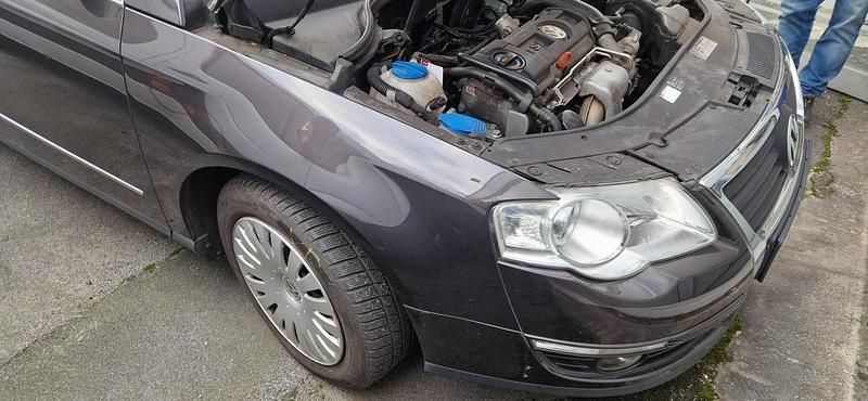 Gebraucht VW Passat 2010 Braun Limousine