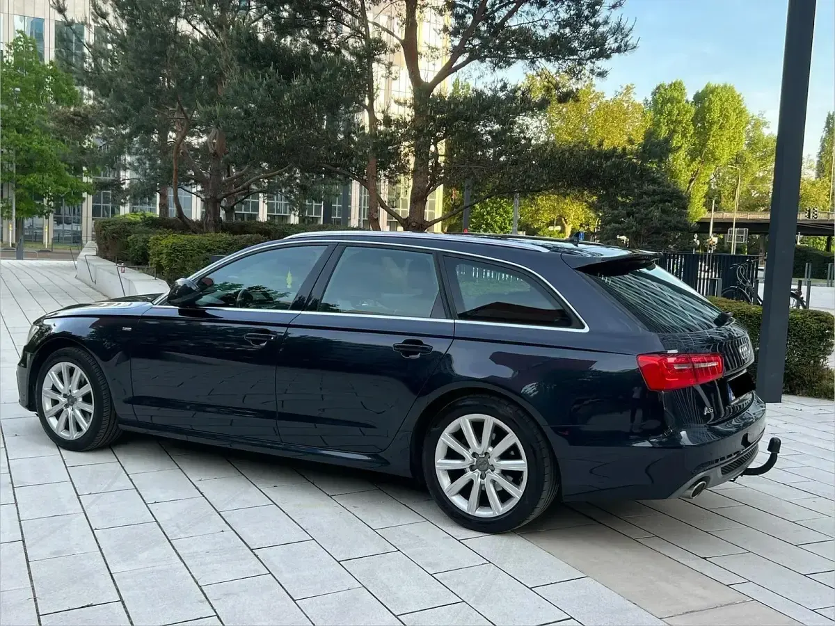 Gebraucht Audi A6 S-line plus 245 PS (180 kW) 2014 Blau Kombi