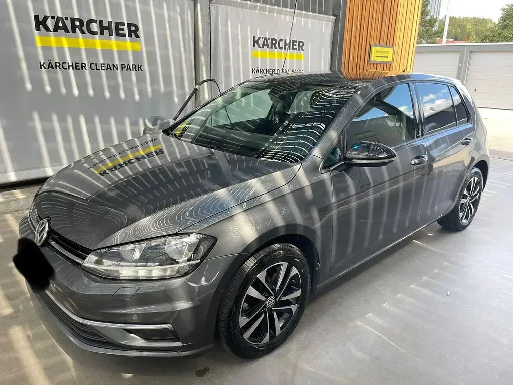 Gebraucht VW Golf VII IQ Drive 116 PS (85 kW) 2019 Grau Limousine
