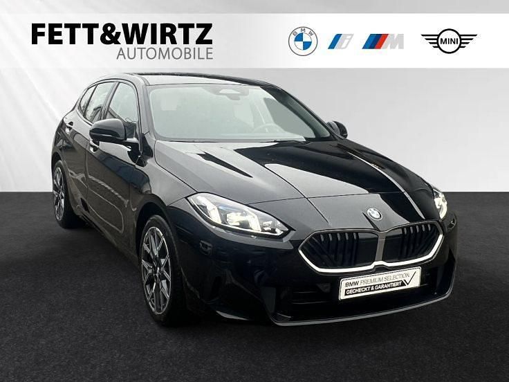 Gebraucht BMW 120 Sport Line 170 PS (125 kW) 2024 Schwarz uni Kleinwagen