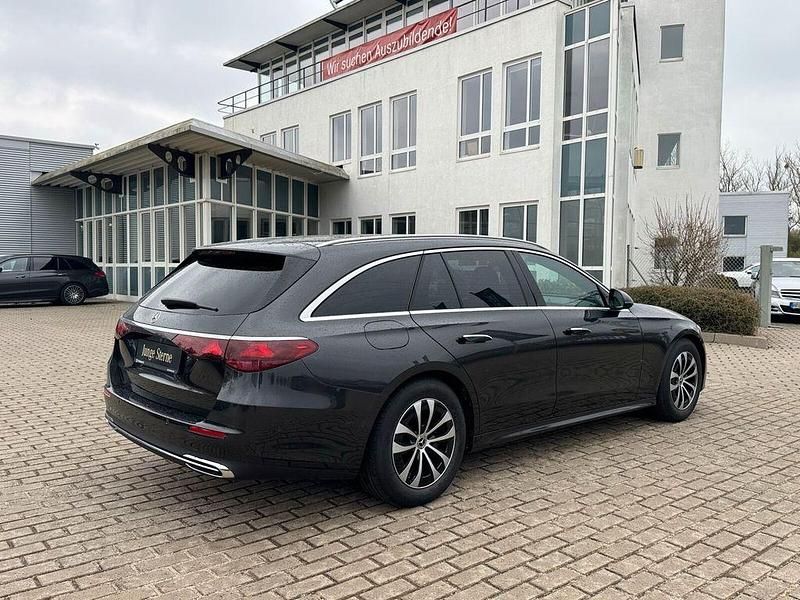 Second-hand Mercedes E220 Advanced Plus 197 CP (144 kW) 2024 Gri Break