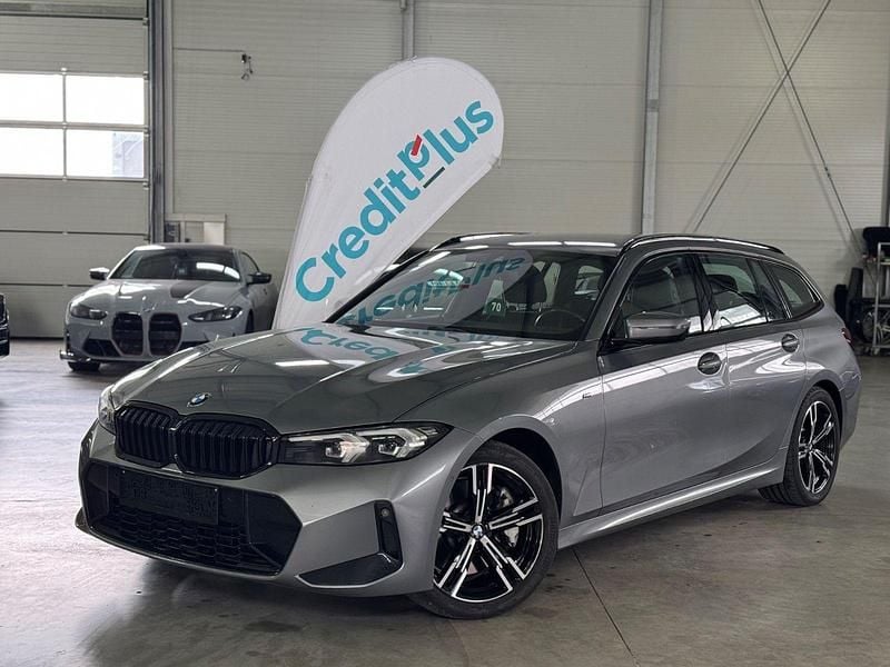 Grau Gebraucht 2022 BMW 330 M Sport Kombi | 34.990 € (Guter Preis) - Bild 1/4