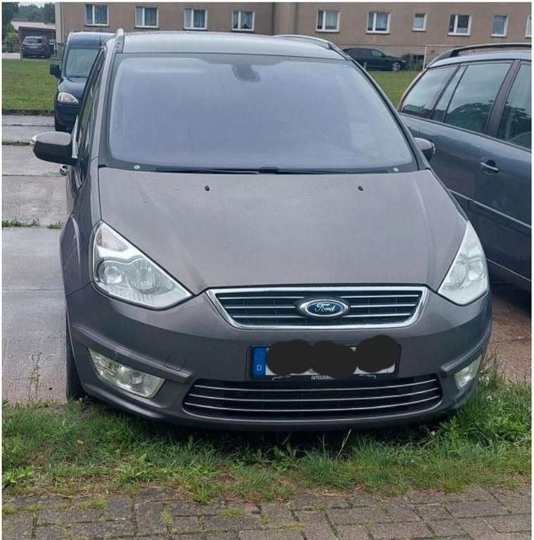 Gebraucht Ford Galaxy Titanium 200 PS (147 kW) 2014 Braun Van / Kleinbus
