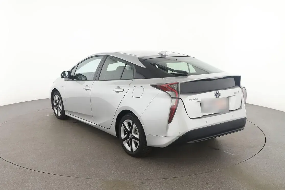 Gebraucht Toyota Prius Executive 122 PS (89 kW) 2017 Grau Limousine