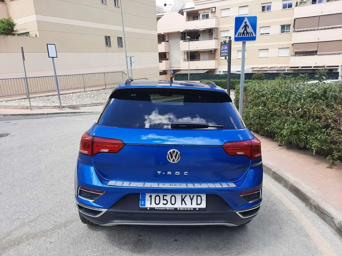 Gebraucht VW T-Roc 150 PS (110 kW) 2019 Blau SUV