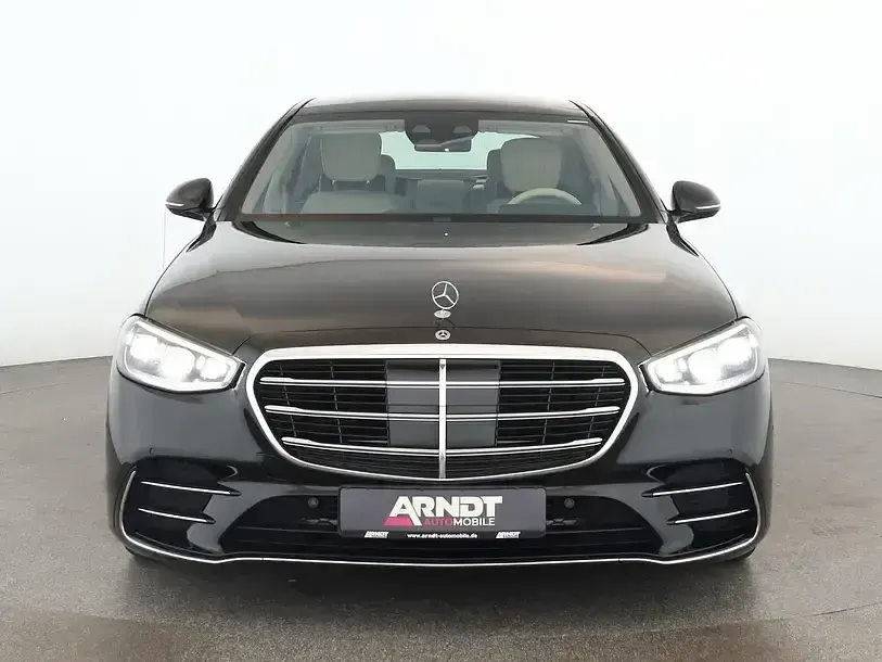 Gebraucht Mercedes S400 AMG 330 PS (242 kW) 2023 Obsidianschwarz Limousine