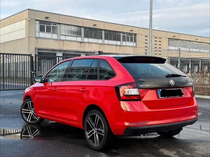 Gebraucht Skoda Rapid 125 PS (91 kW) 2015 Kleinwagen