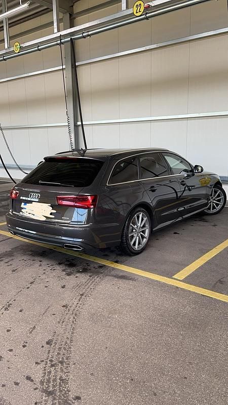 Grau Gebraucht 2015 Audi A6 Kombi | 16.600 € (Guter Preis) - Bild 1/4