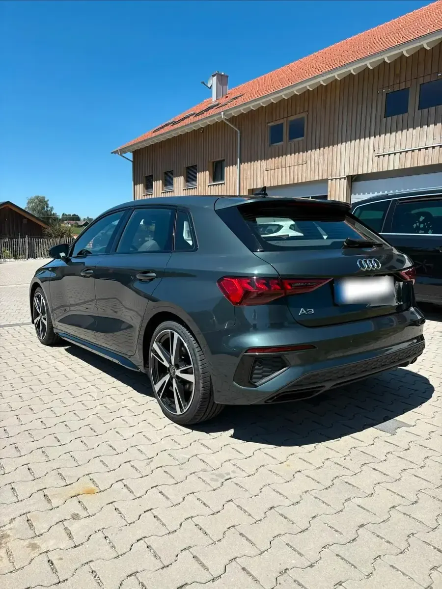 Gebraucht Audi A3 S-Line 150 PS (110 kW) 2021 Andere farben Limousine