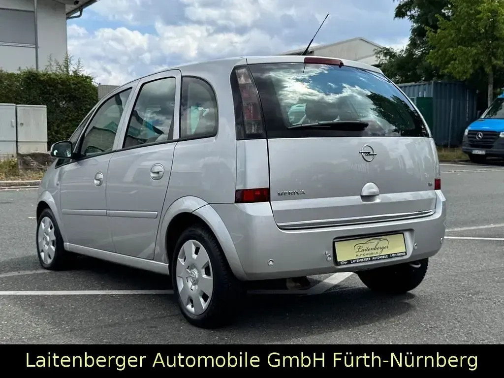 Gebraucht Opel Meriva Edition 105 PS (77 kW) 2006 Silber Van / Kleinbus